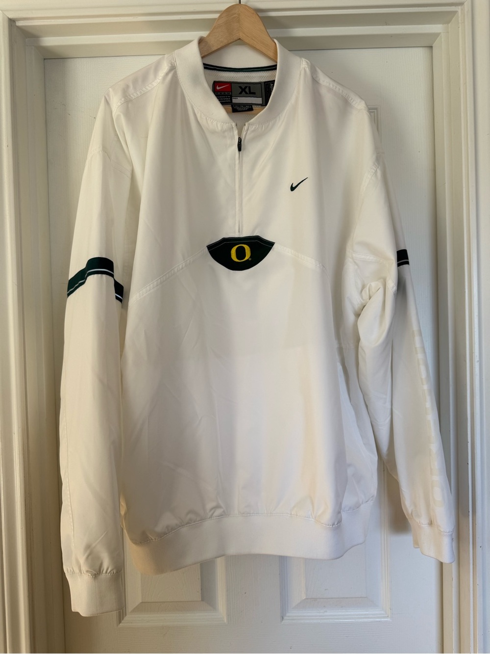 Nike White Lightweight Oregon Pullover Jacket